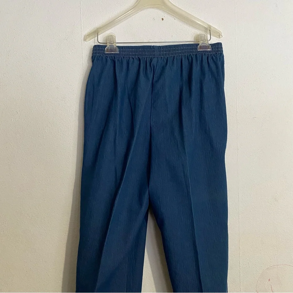 Vintage Laura Scott Vintage Straight Leg Pleated Denim Trousers: Size 10 - Picture 7 of 9